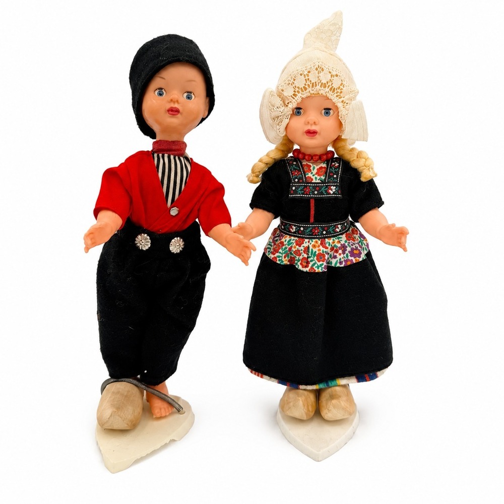 Vintage Unique USA Dutch Boy Girl Folk Costume Doll Pair Wooden Clogs 11"